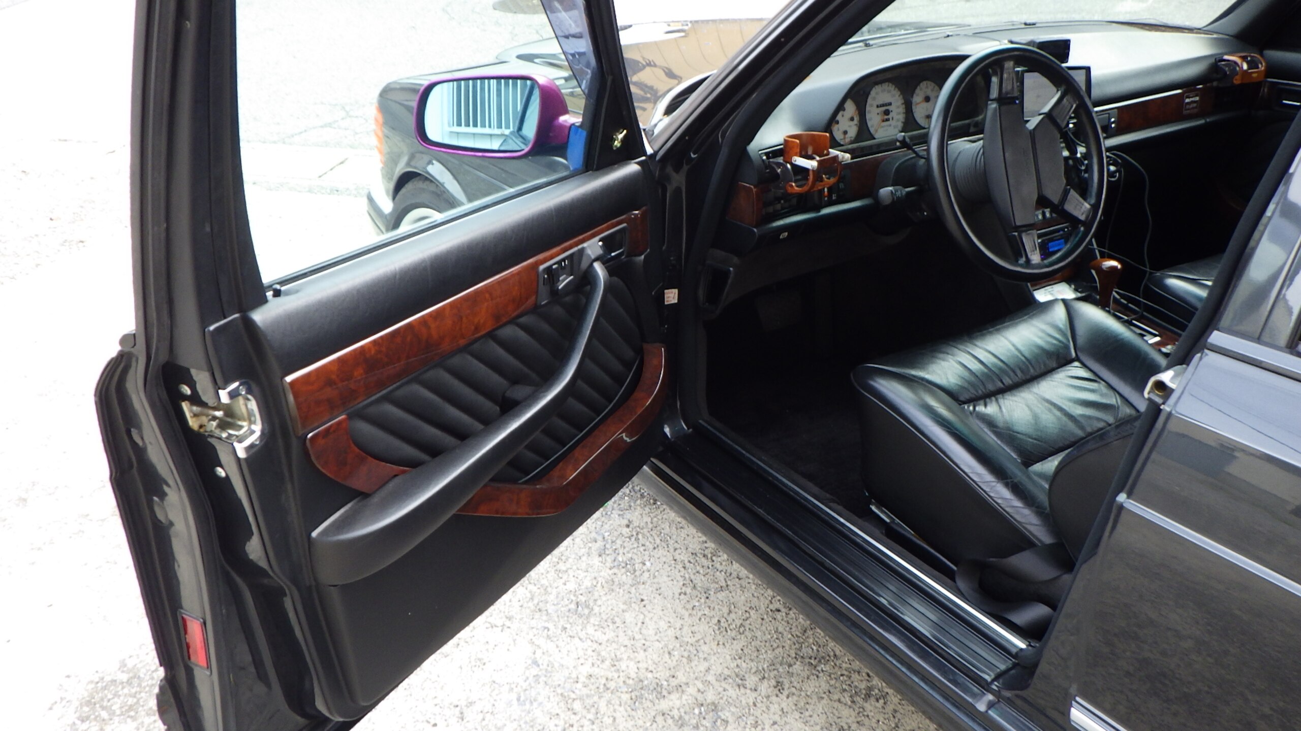 Mercedes Benz 560SEL 6.0 AMG (photo: 6)