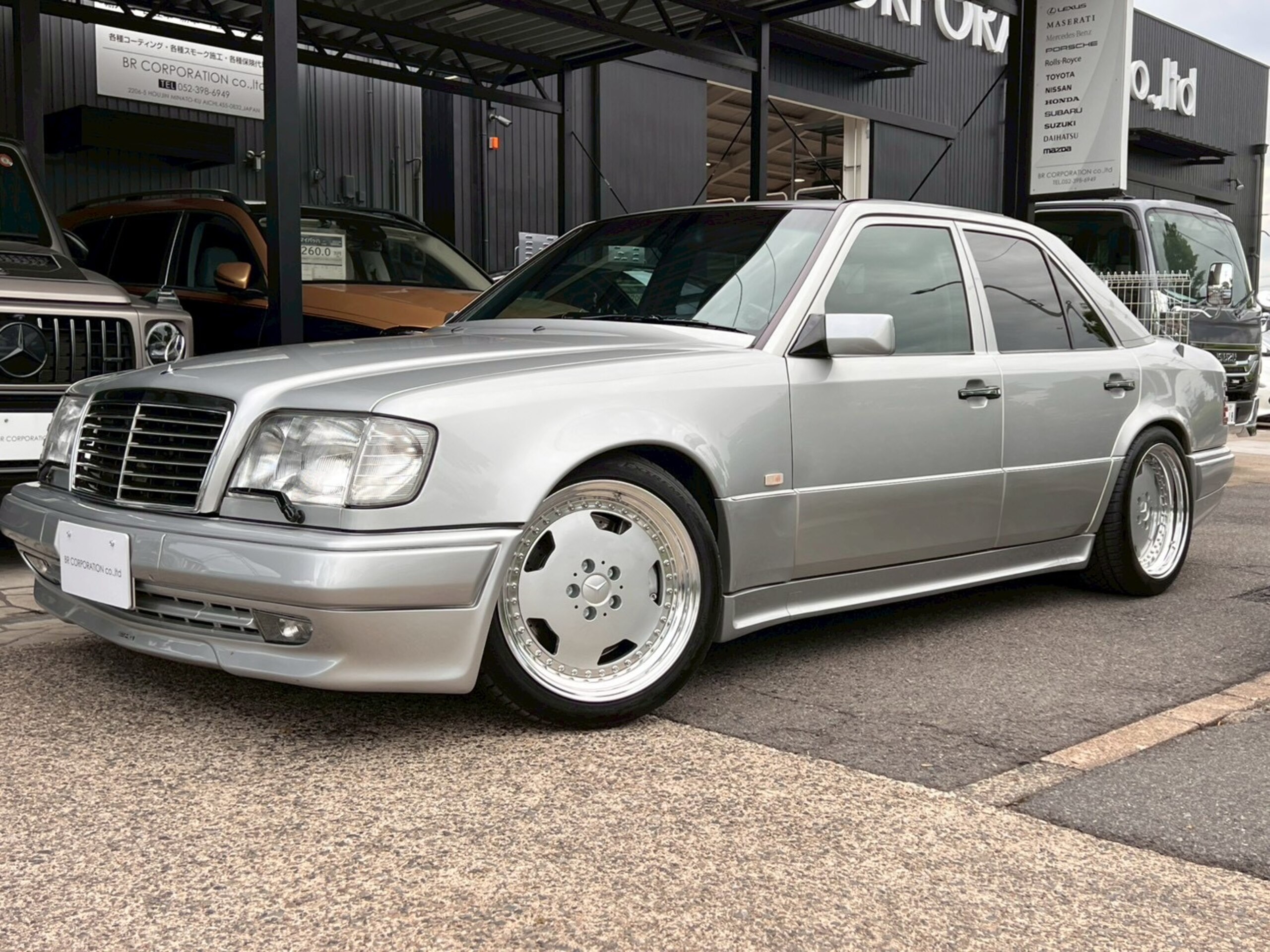 Mercedes Benz E60 AMG 1995 for sale from Japan - image 2
