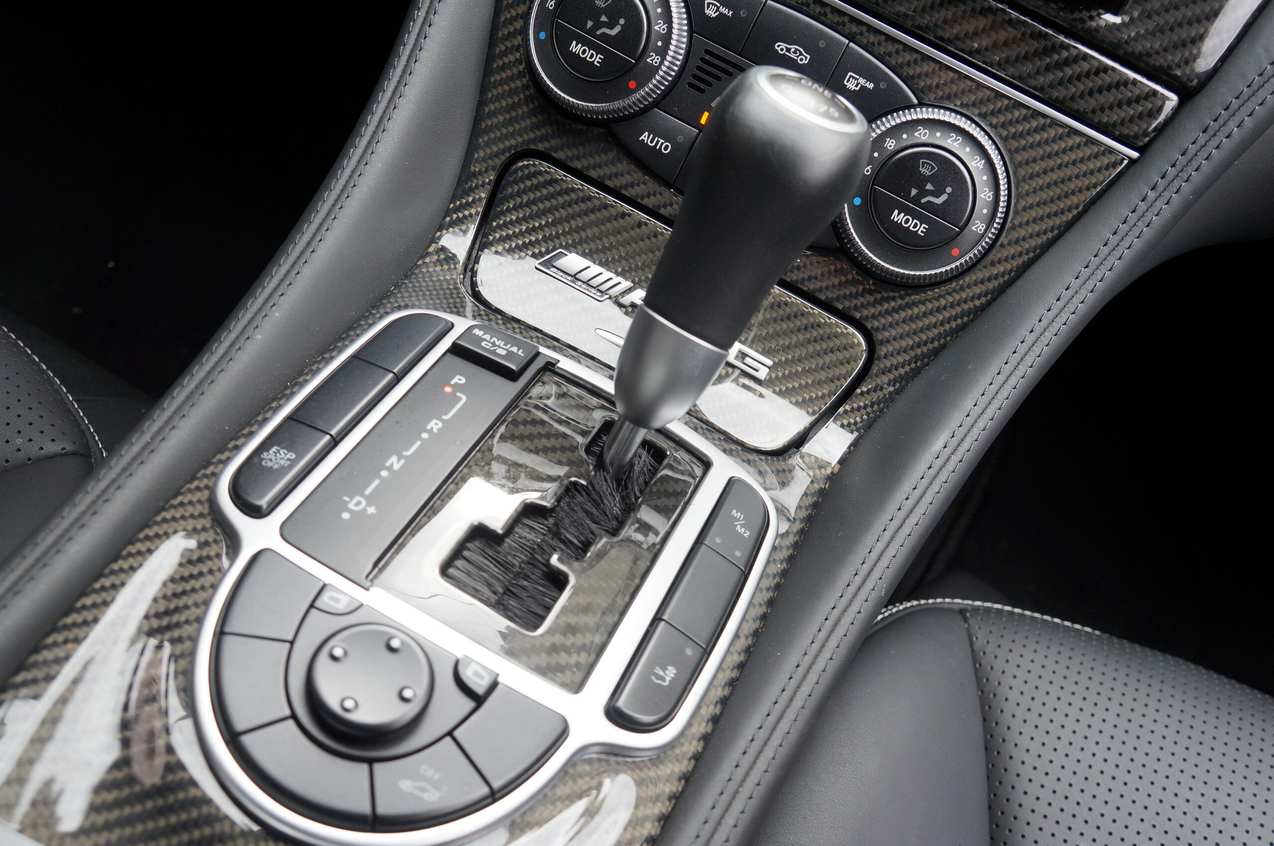 Mercedes Benz SL65 AMG (photo: 15)