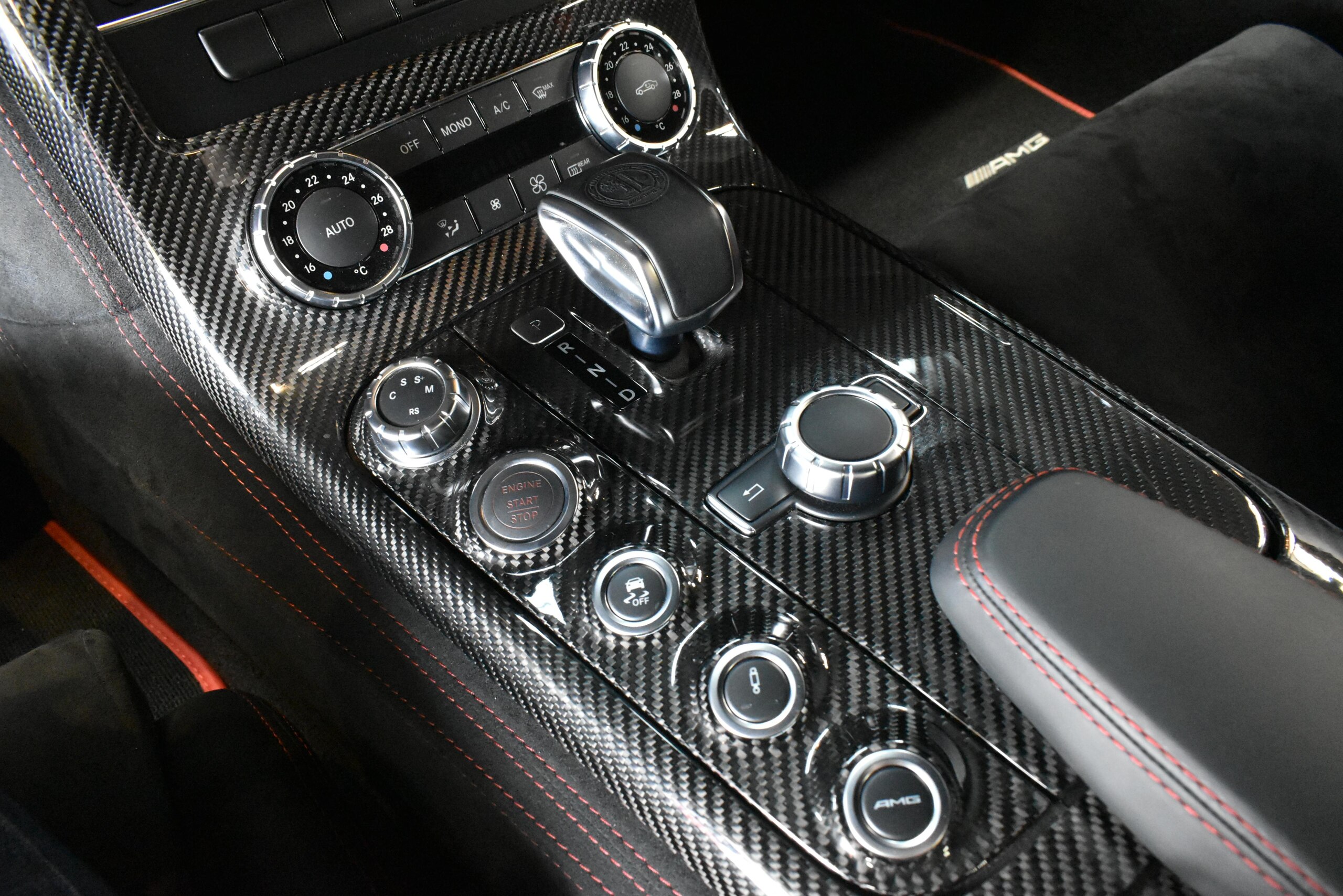 Mercedes Benz SLS AMG Black Series (photo: 13)