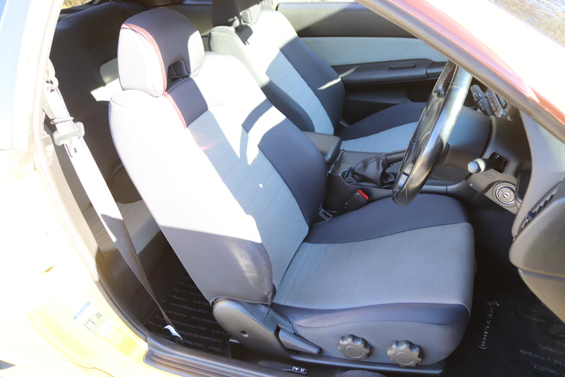 Nissan Skyline 25GTT (photo: 15)