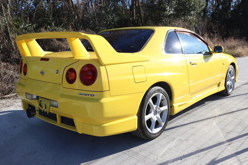 Nissan Skyline 25GTT (photo: 8)
