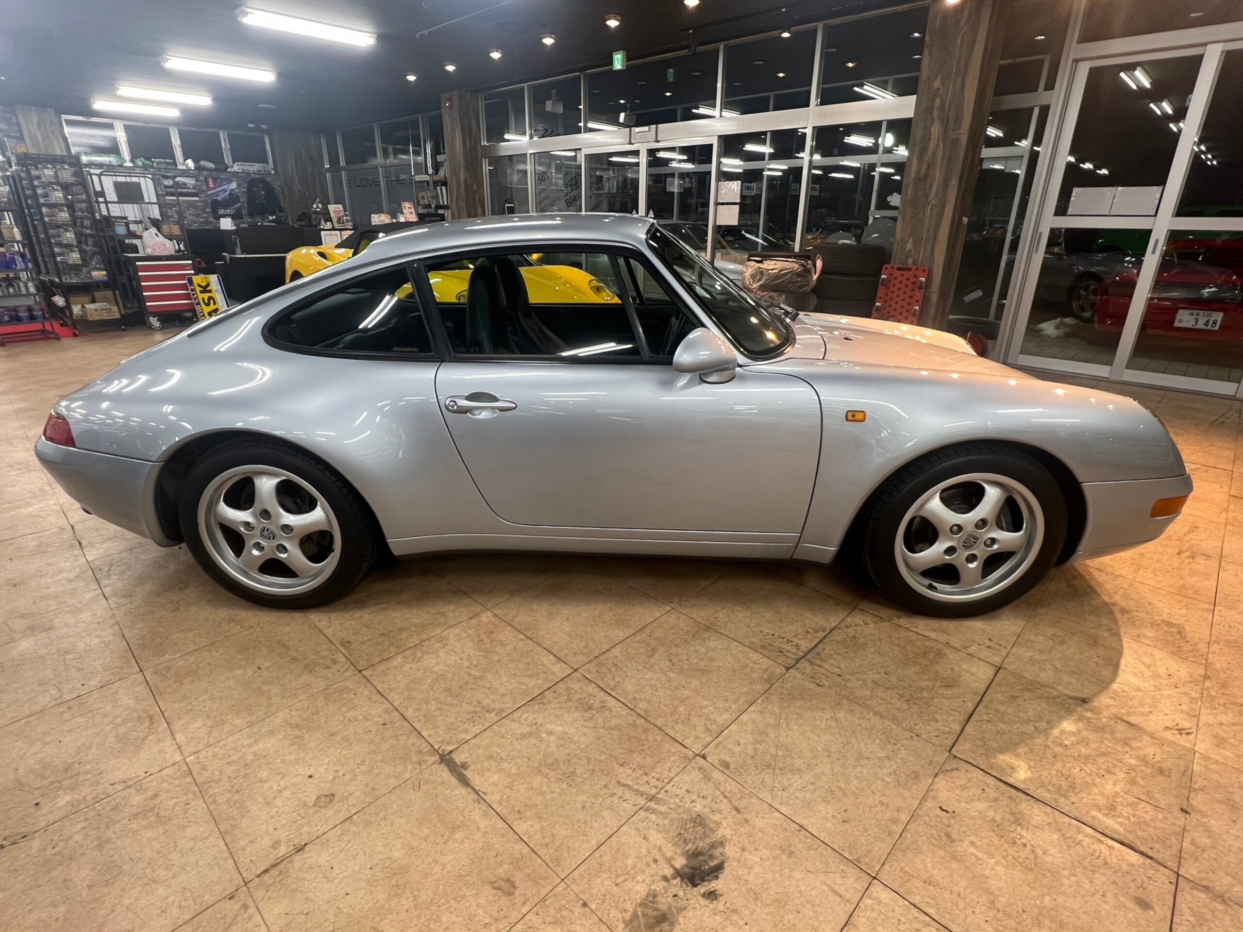 Porsche 911 Carrera (photo: 4)