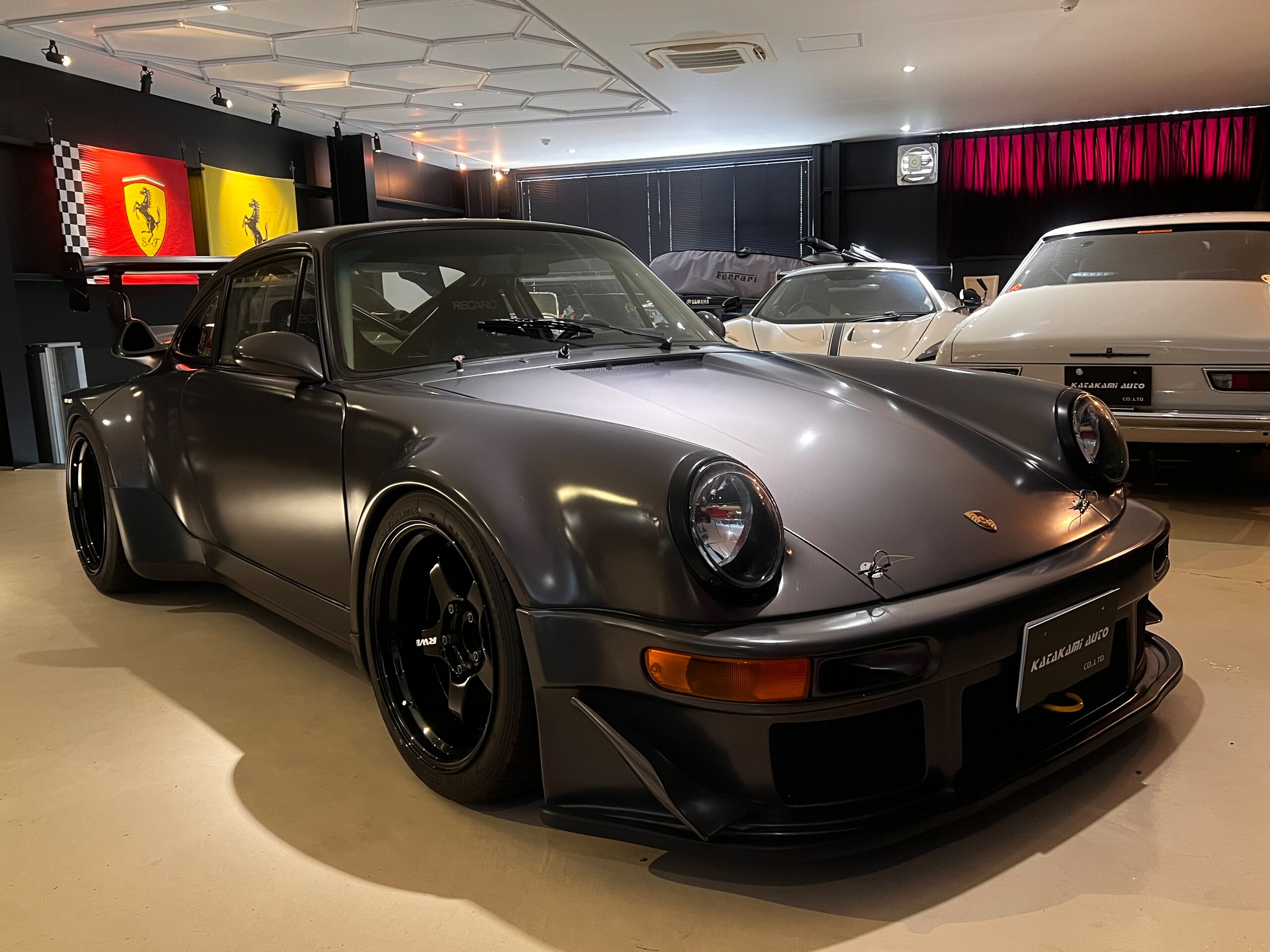 Porsche 911 Carrera 2 (photo: 2)