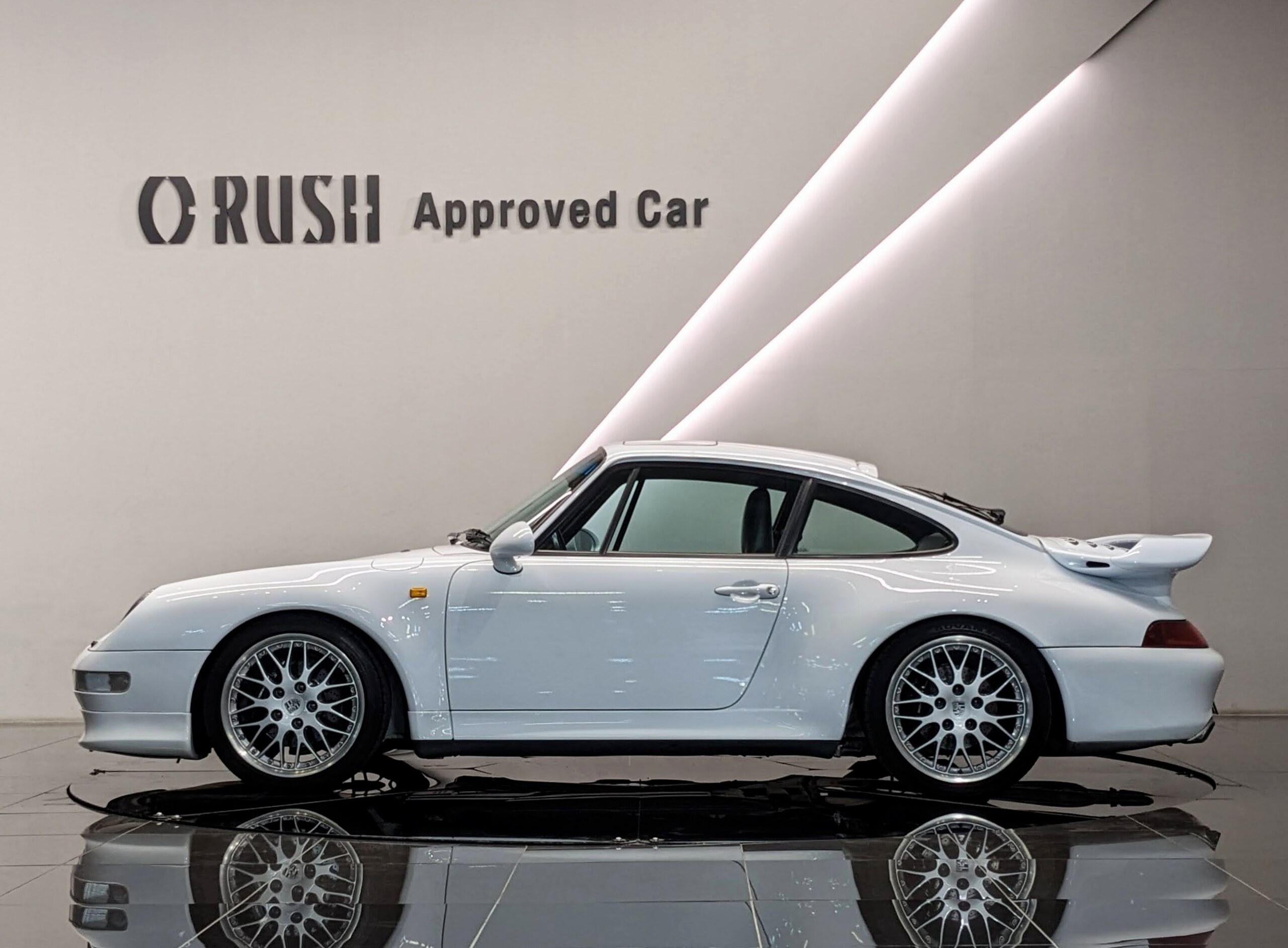 Porsche 911 Carrera S (photo: 6)