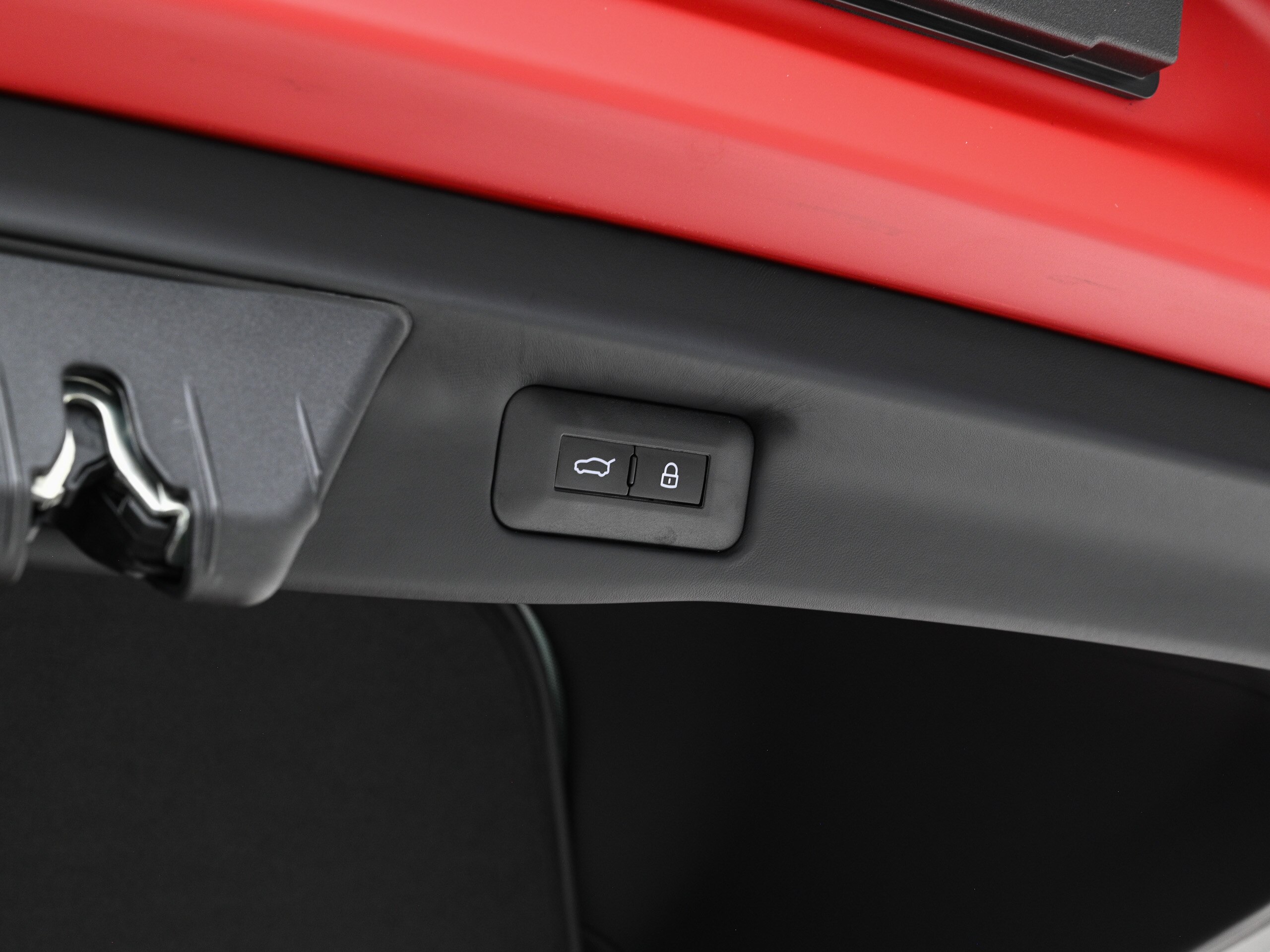 Ferrari Purosangue (photo: 23)