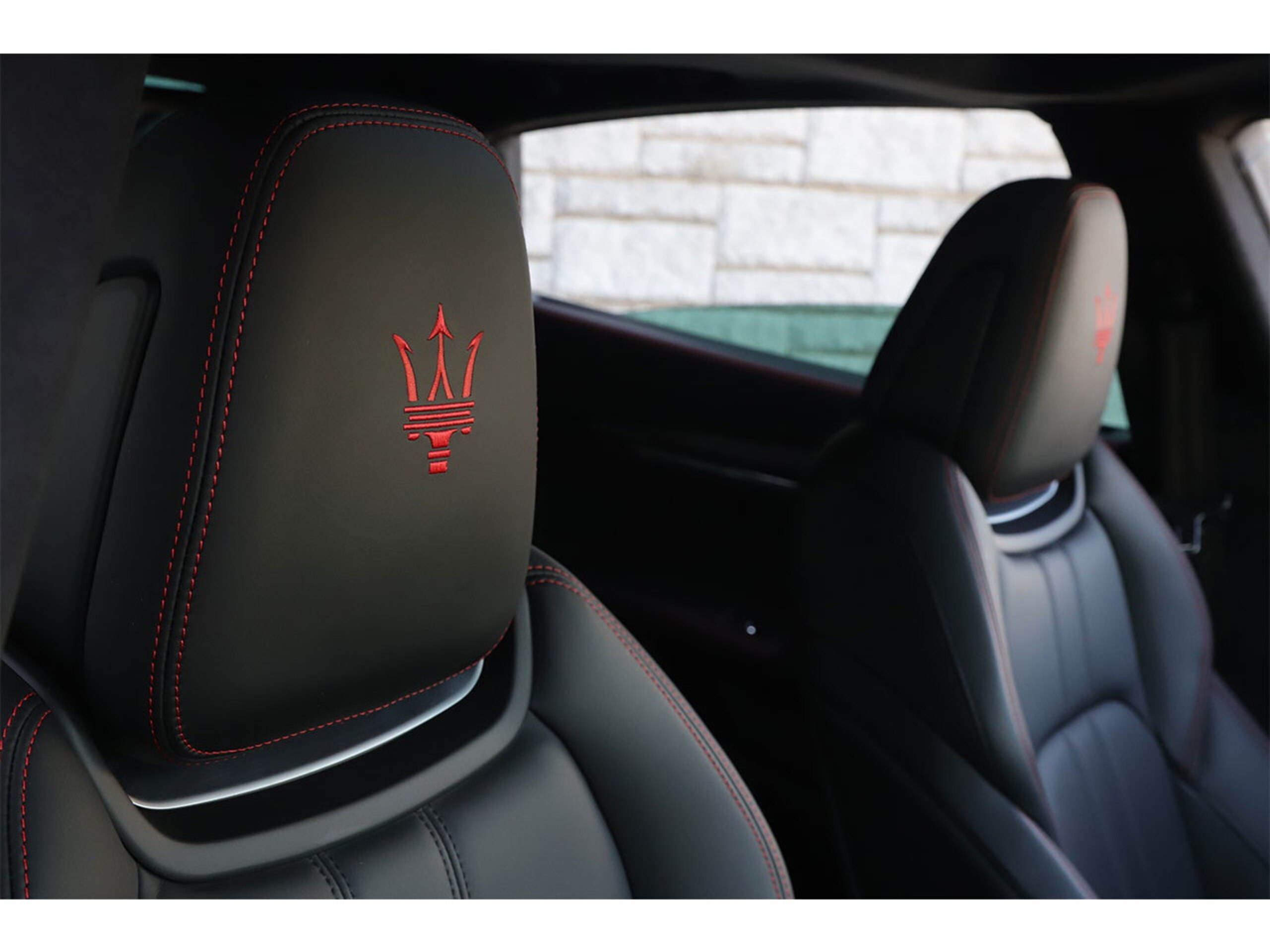Maserati Quattroporte SQ4 (photo: 16)