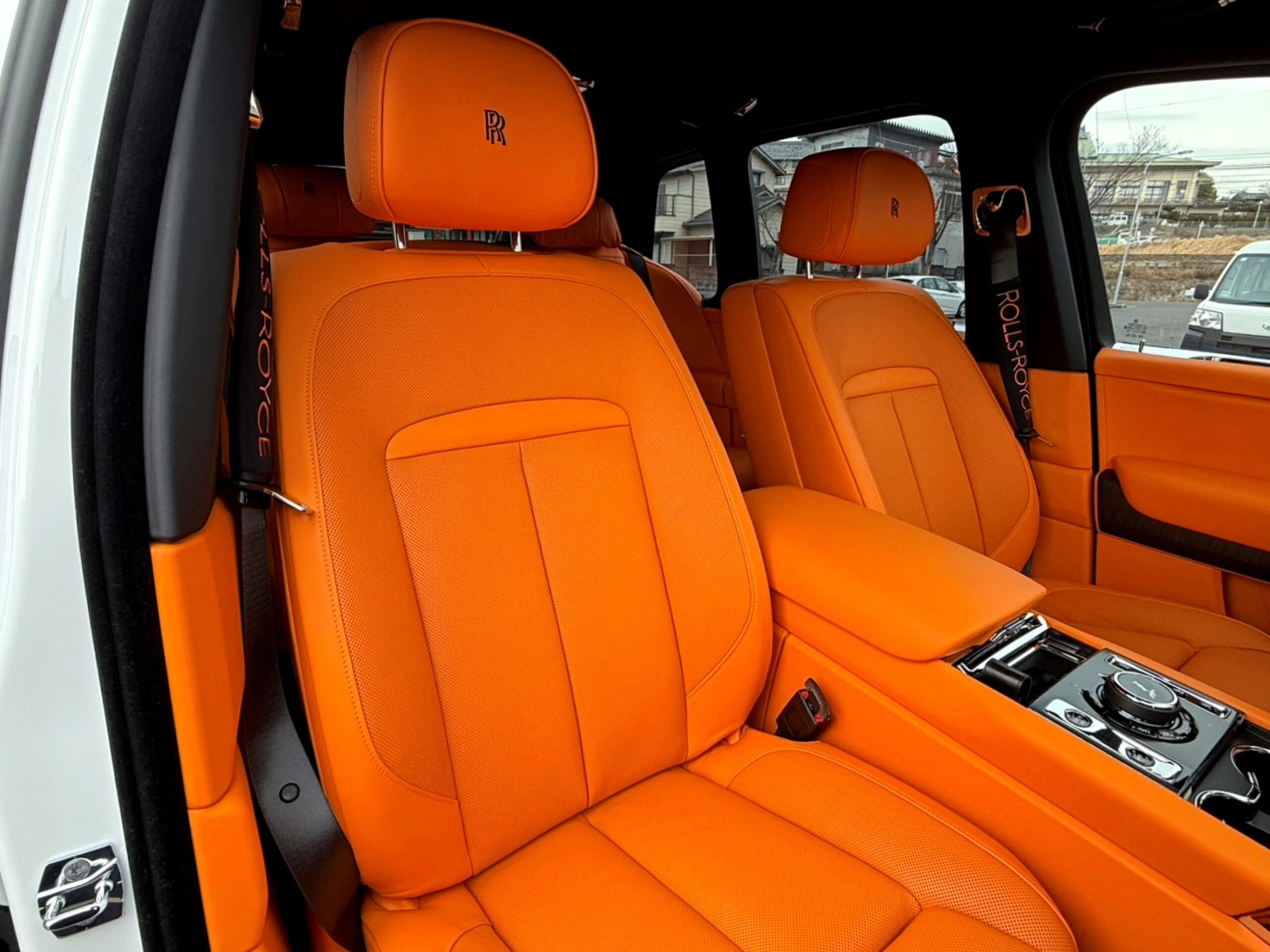 Rolls-Royce Cullinan (photo: 18)