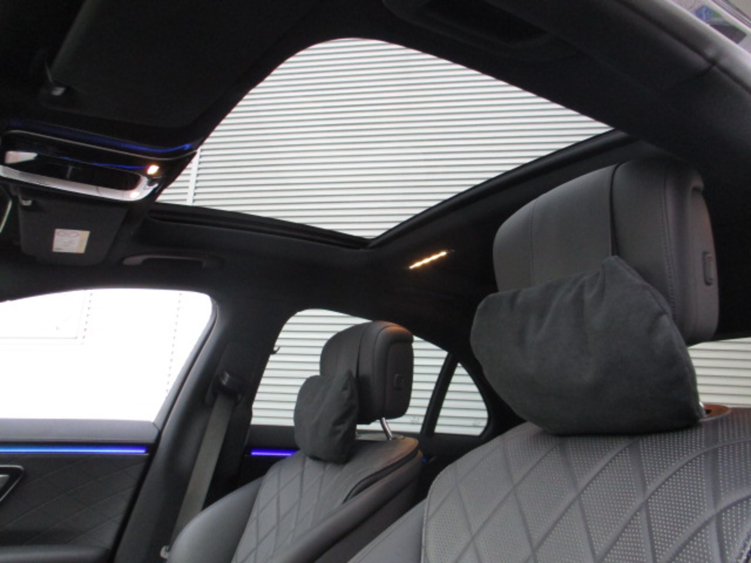 Mercedes Benz S500 4Matic AMG Line (photo: 14)