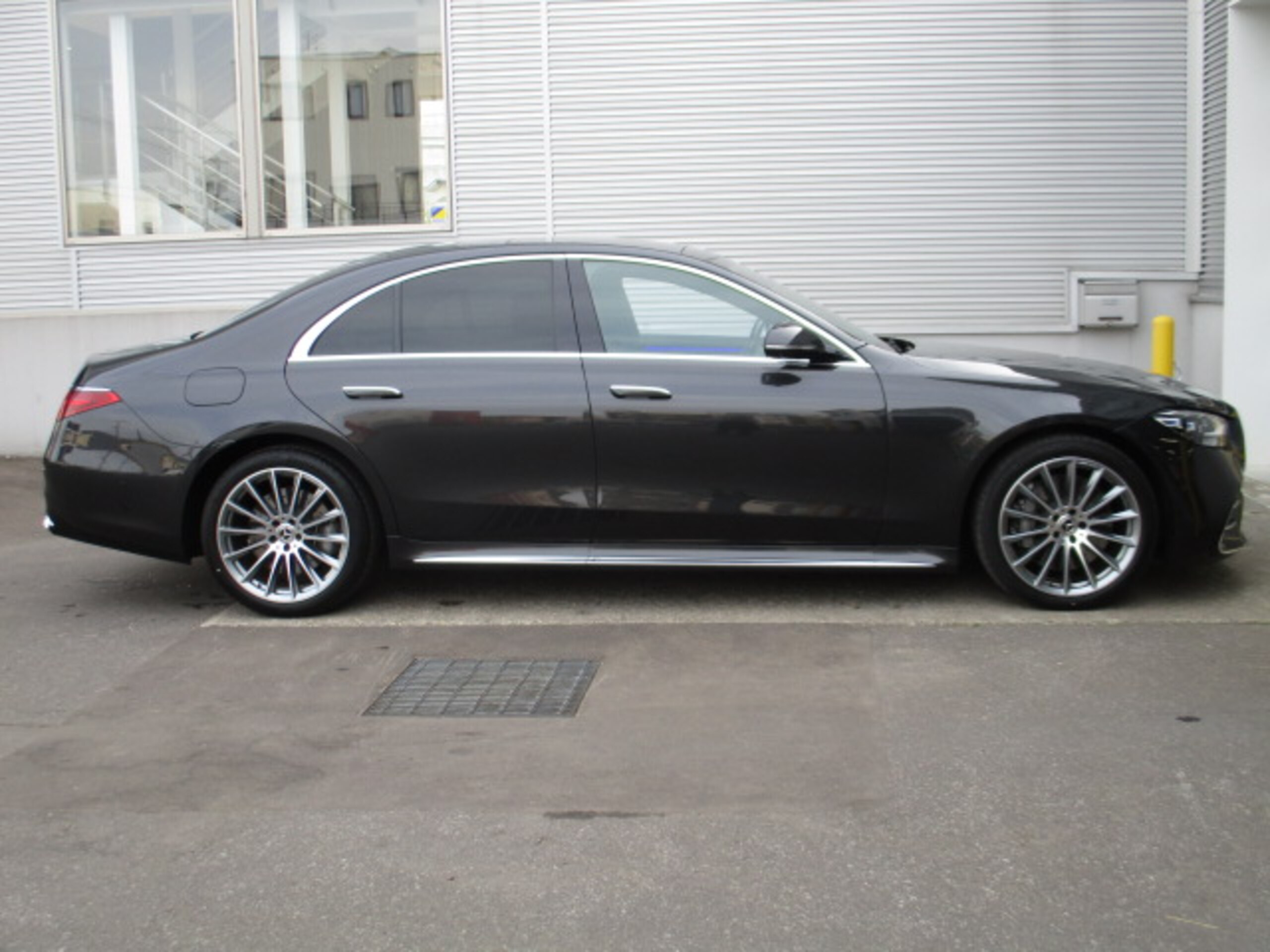 Mercedes Benz S500 4Matic AMG Line (photo: 3)