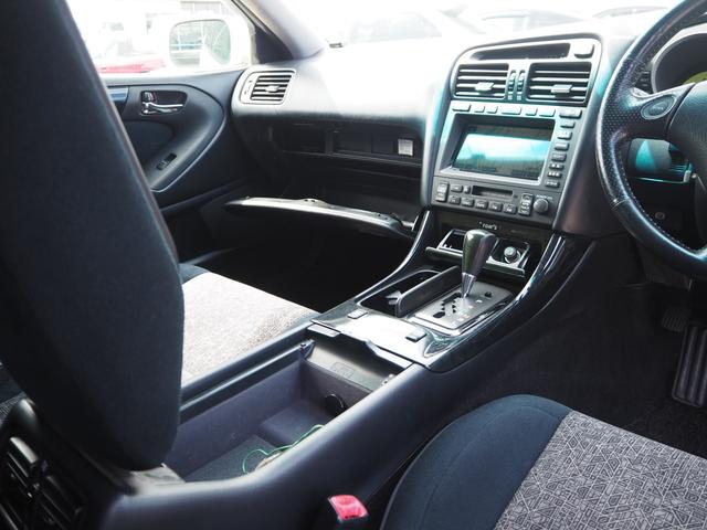 Toyota Aristo V300 (photo: 19)