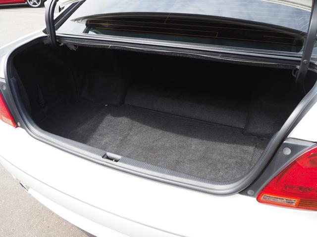 Toyota Aristo V300 (photo: 24)