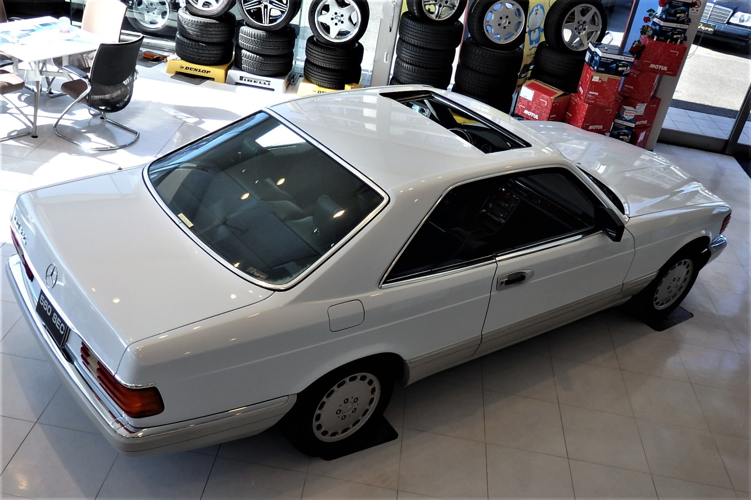 Mercedes Benz 560SEC (photo: 8)