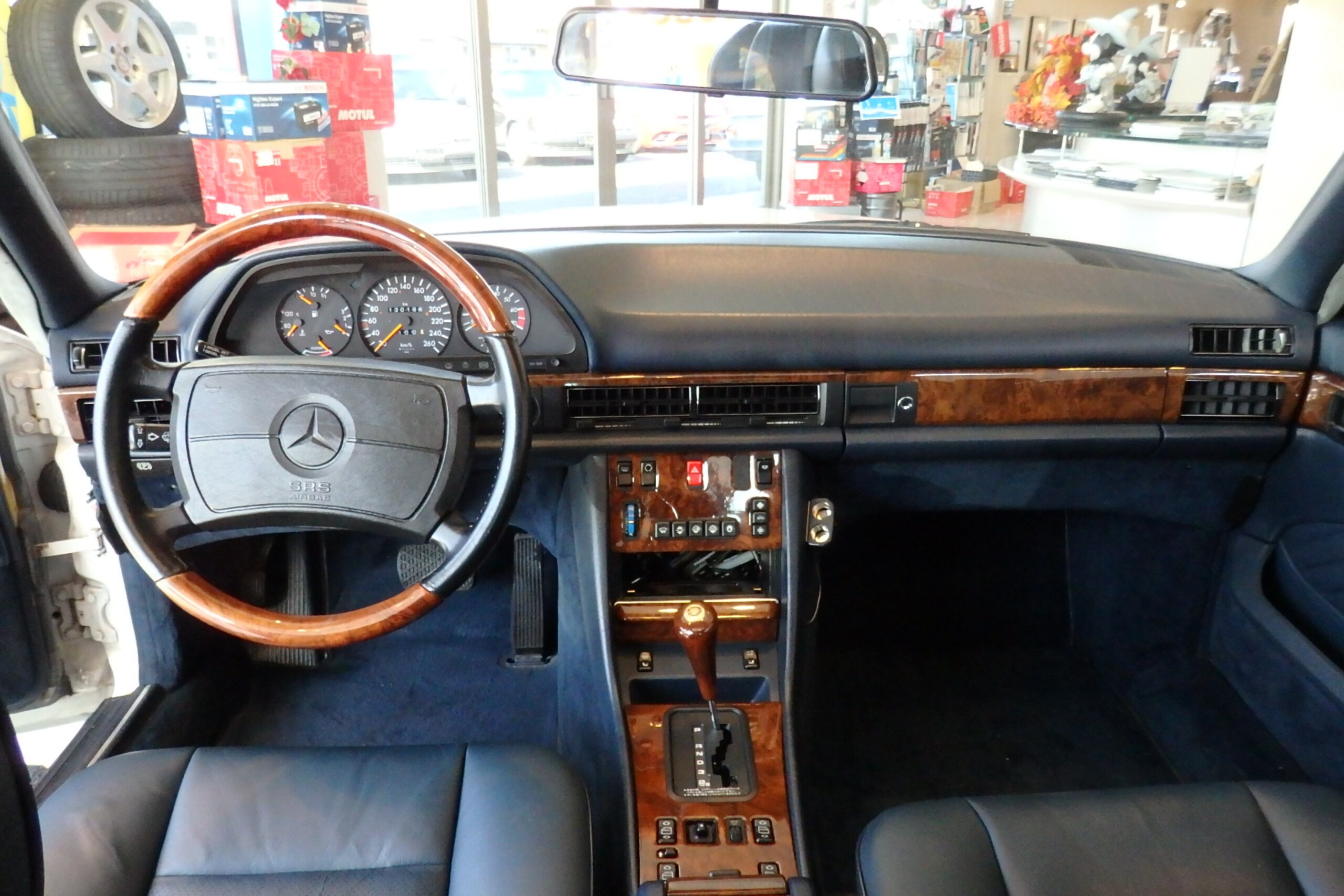 Mercedes Benz 560SEC (photo: 15)