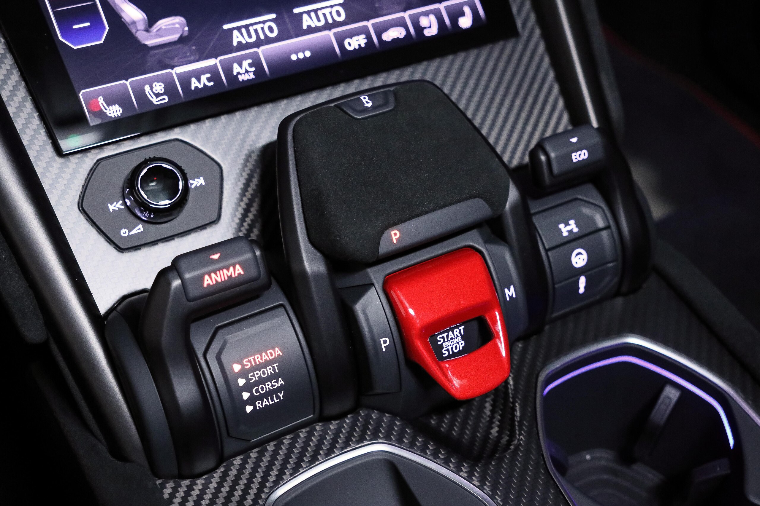 Lamborghini Urus Performante (photo: 13)