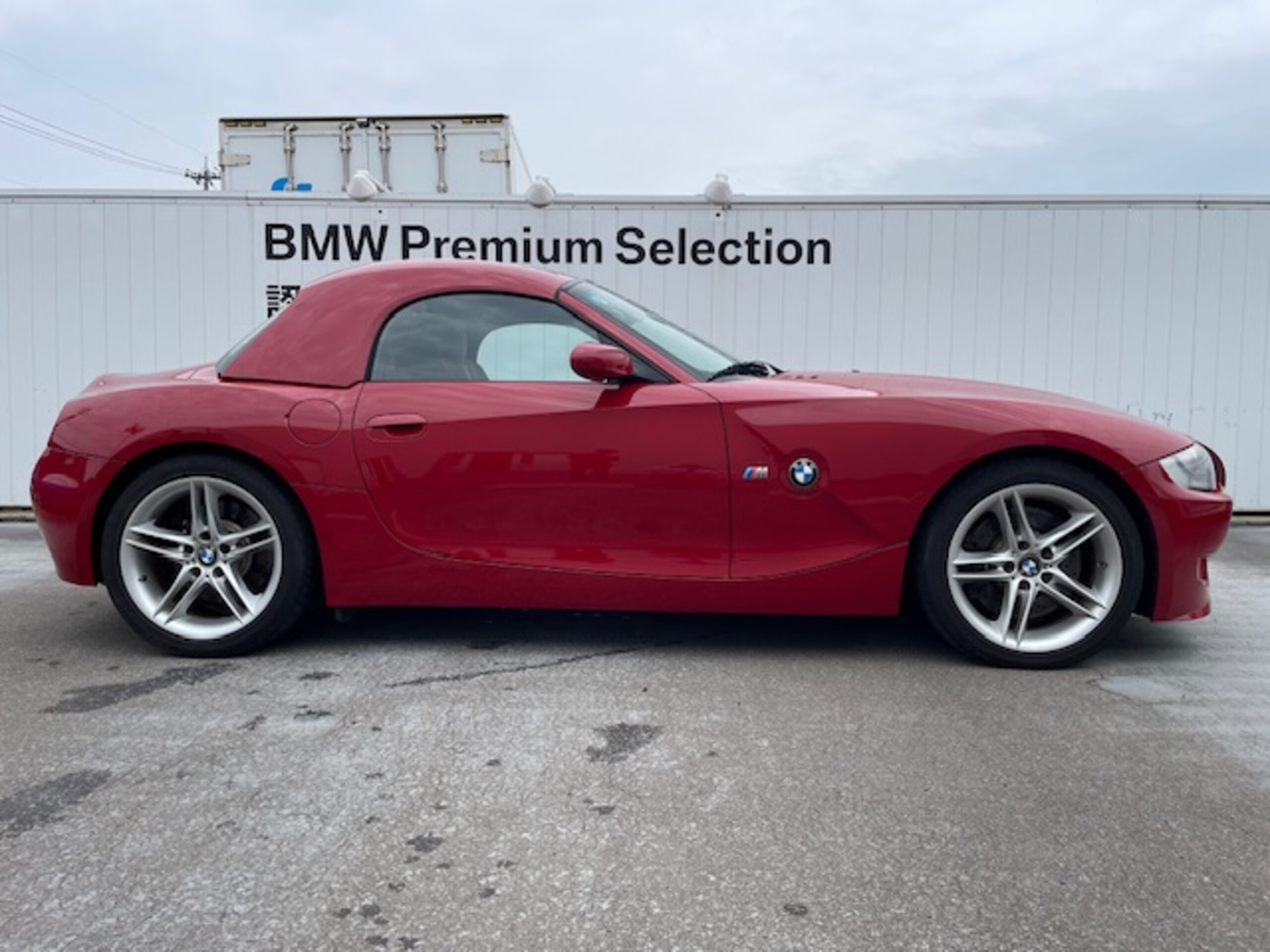 BMW Z4 M Roadster (photo: 2)